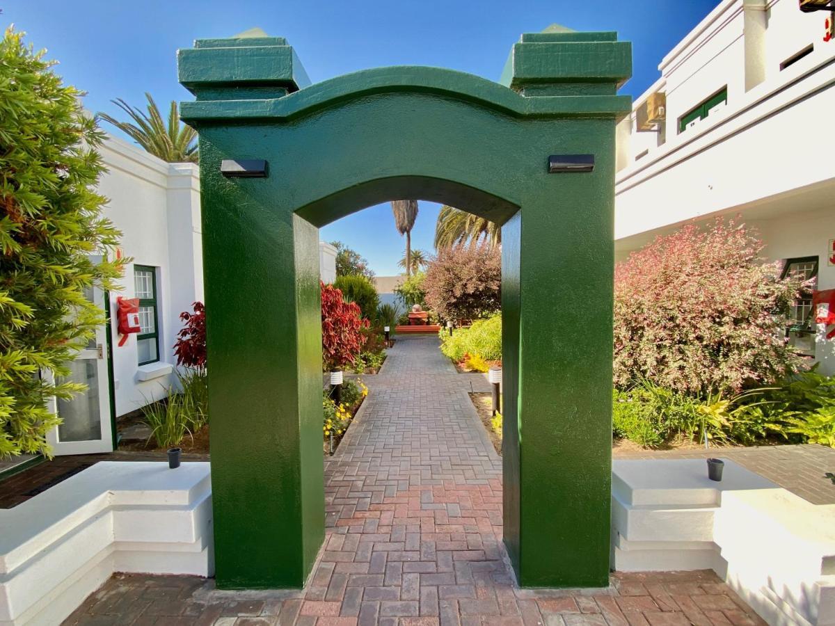 Langholm Hotel Walvis Bay Exterior photo